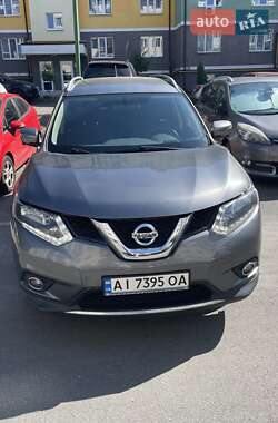 Внедорожник / Кроссовер Nissan Rogue 2016 в Ирпене