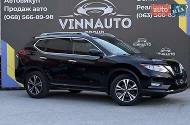 Внедорожник / Кроссовер Nissan Rogue 2016 в Виннице