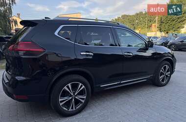 Внедорожник / Кроссовер Nissan Rogue 2016 в 