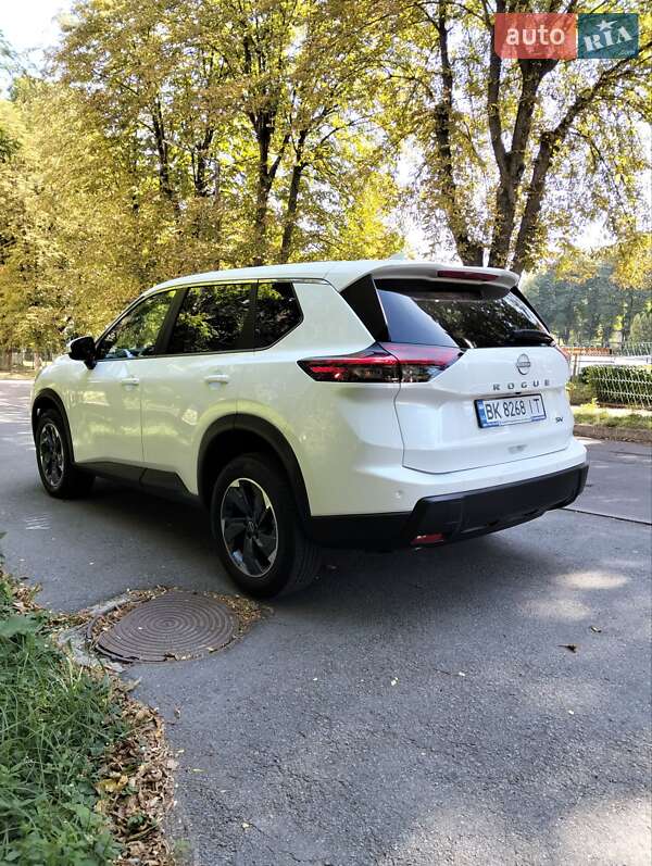 Позашляховик / Кросовер Nissan Rogue 2024 в Рівному фото 2 Позашляховик / Кросовер Nissan Rogue 2024 в Рівному
