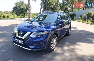 Внедорожник / Кроссовер Nissan Rogue 2020 в Виннице