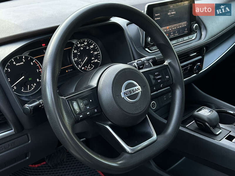 Позашляховик / Кросовер Nissan Rogue 2021 в Миколаєві