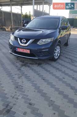 Внедорожник / Кроссовер Nissan Rogue 2016 в Киеве