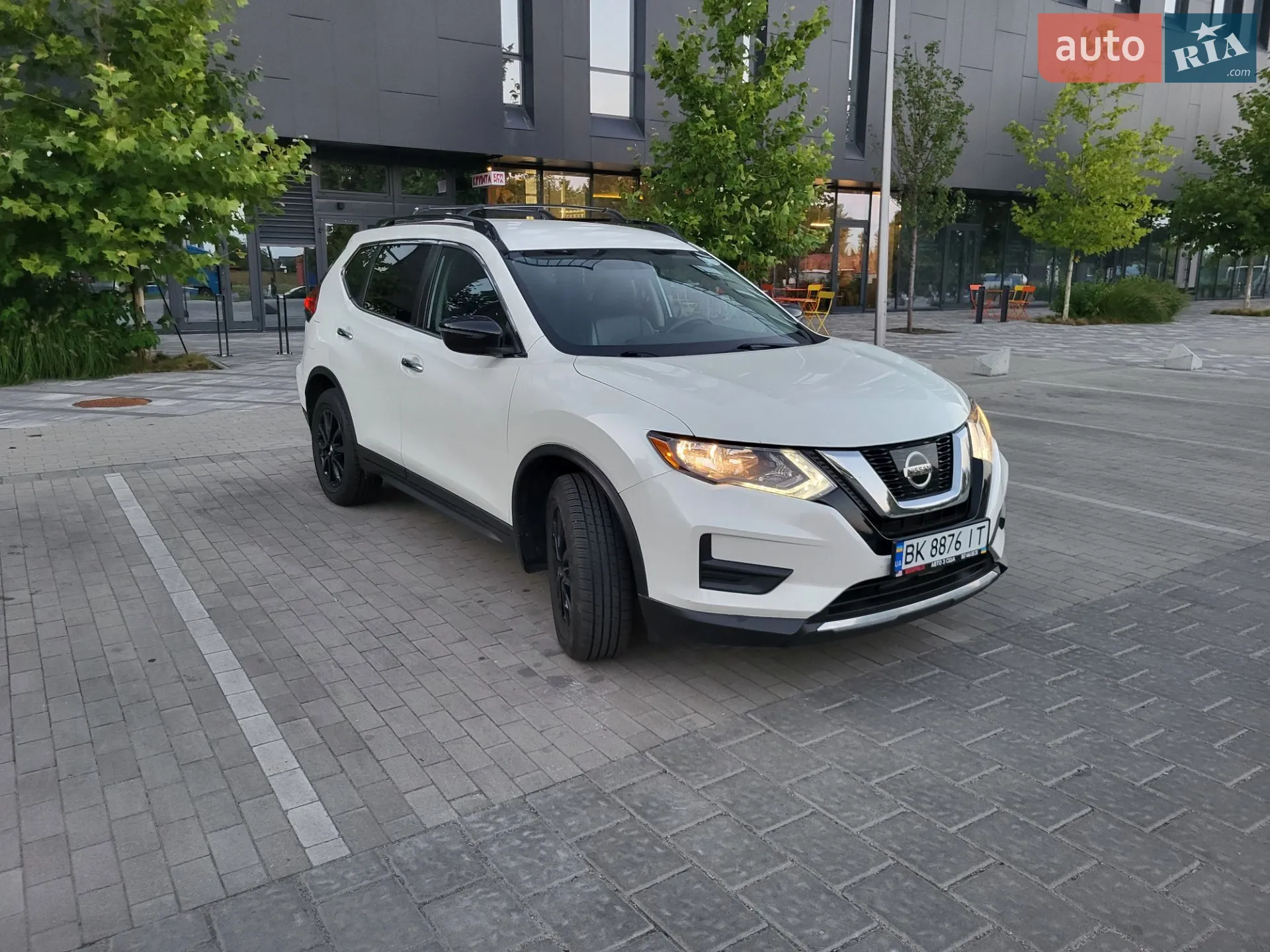 2017 Nissan Rogue - мініатюра 3