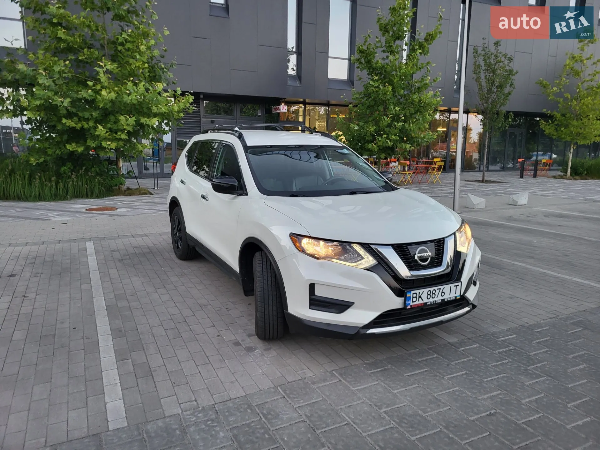 2017 Nissan Rogue - мініатюра 8