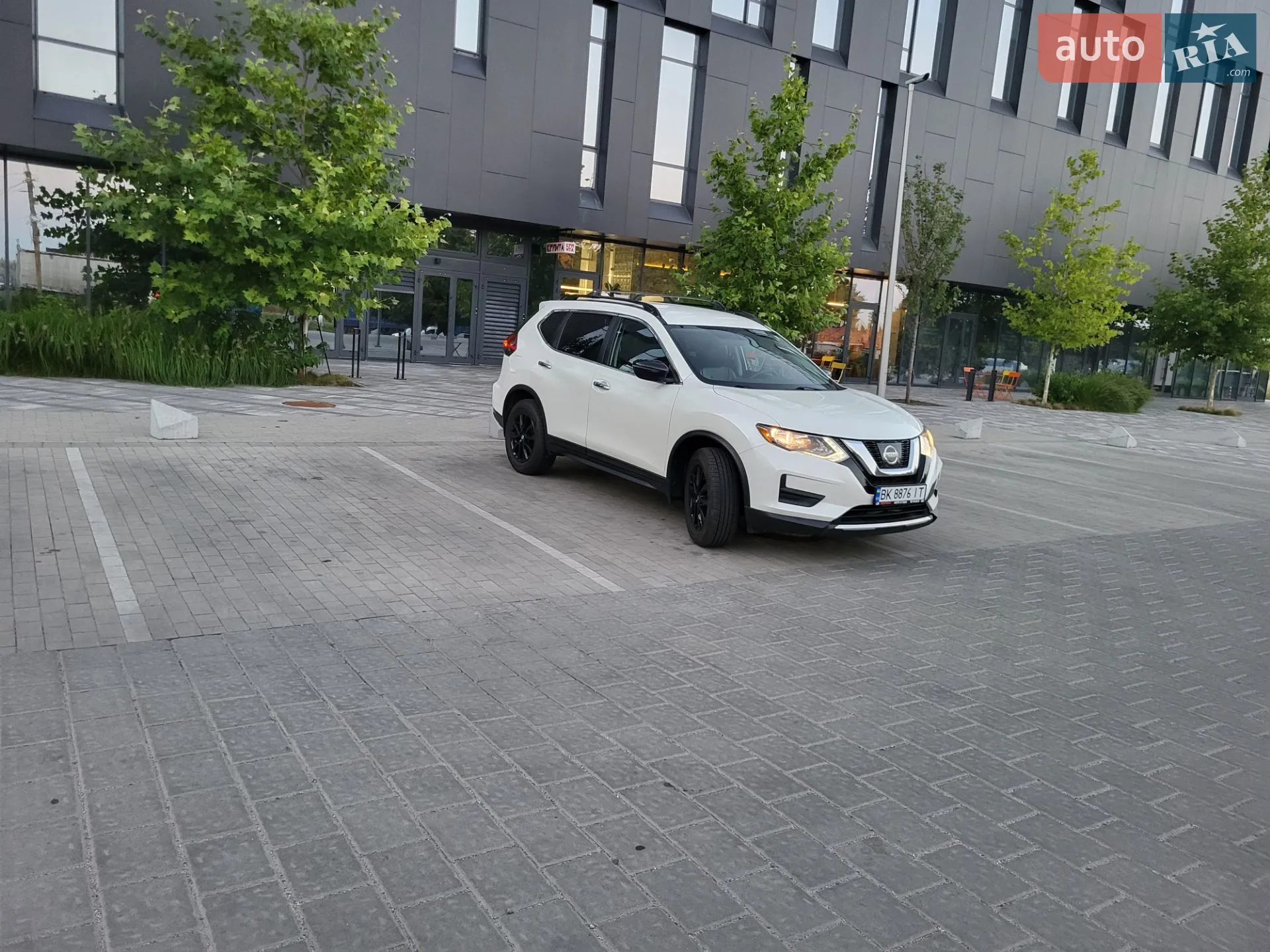 2017 Nissan Rogue - мініатюра 10