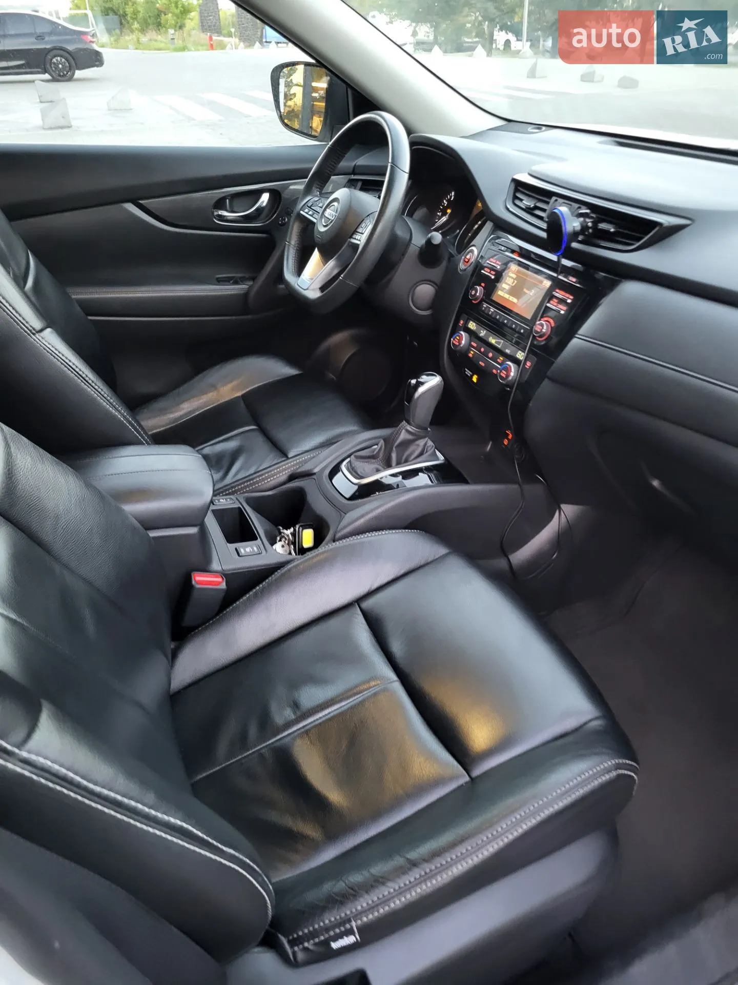 2017 Nissan Rogue - мініатюра 14
