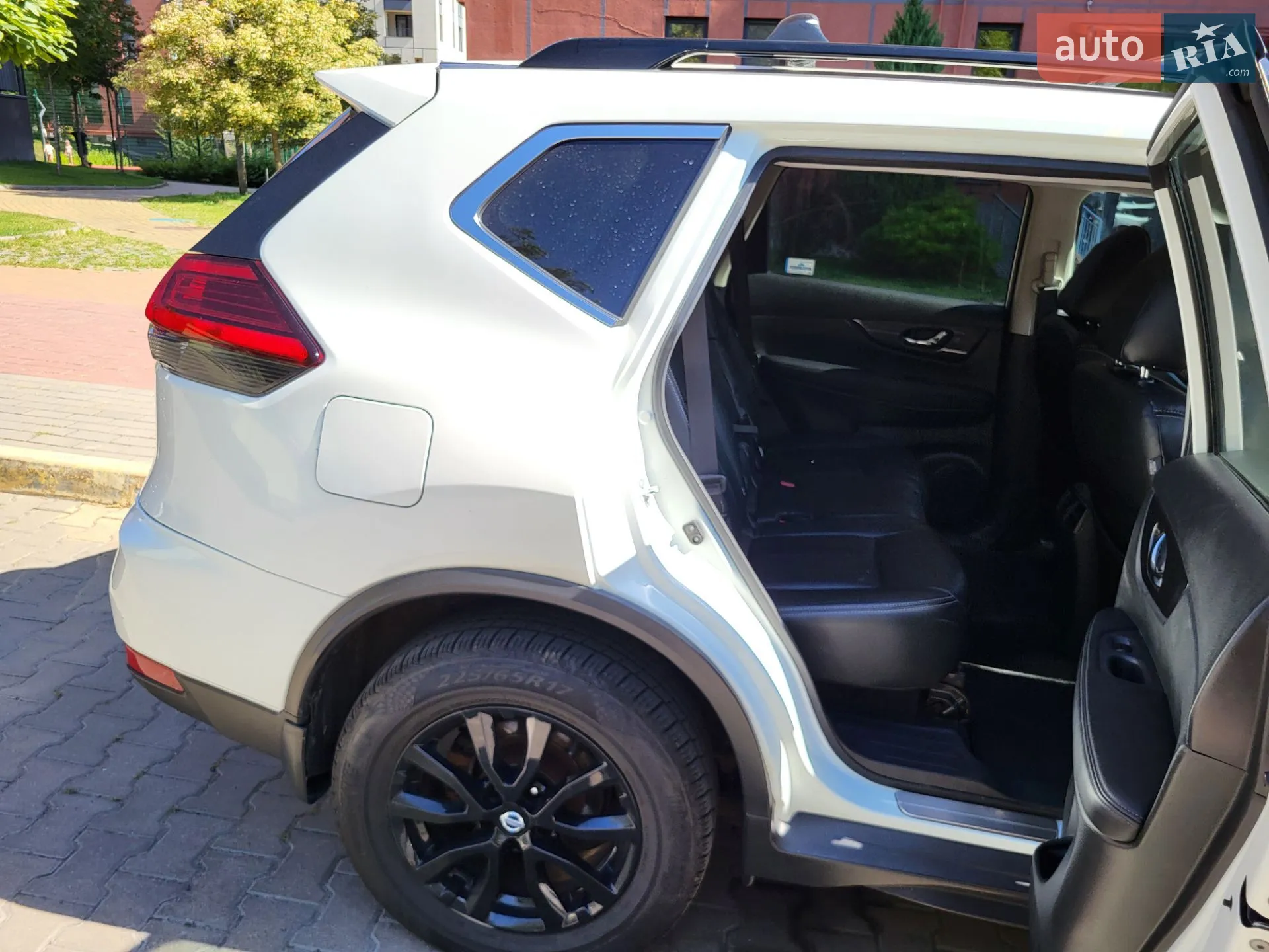 2017 Nissan Rogue - мініатюра 34