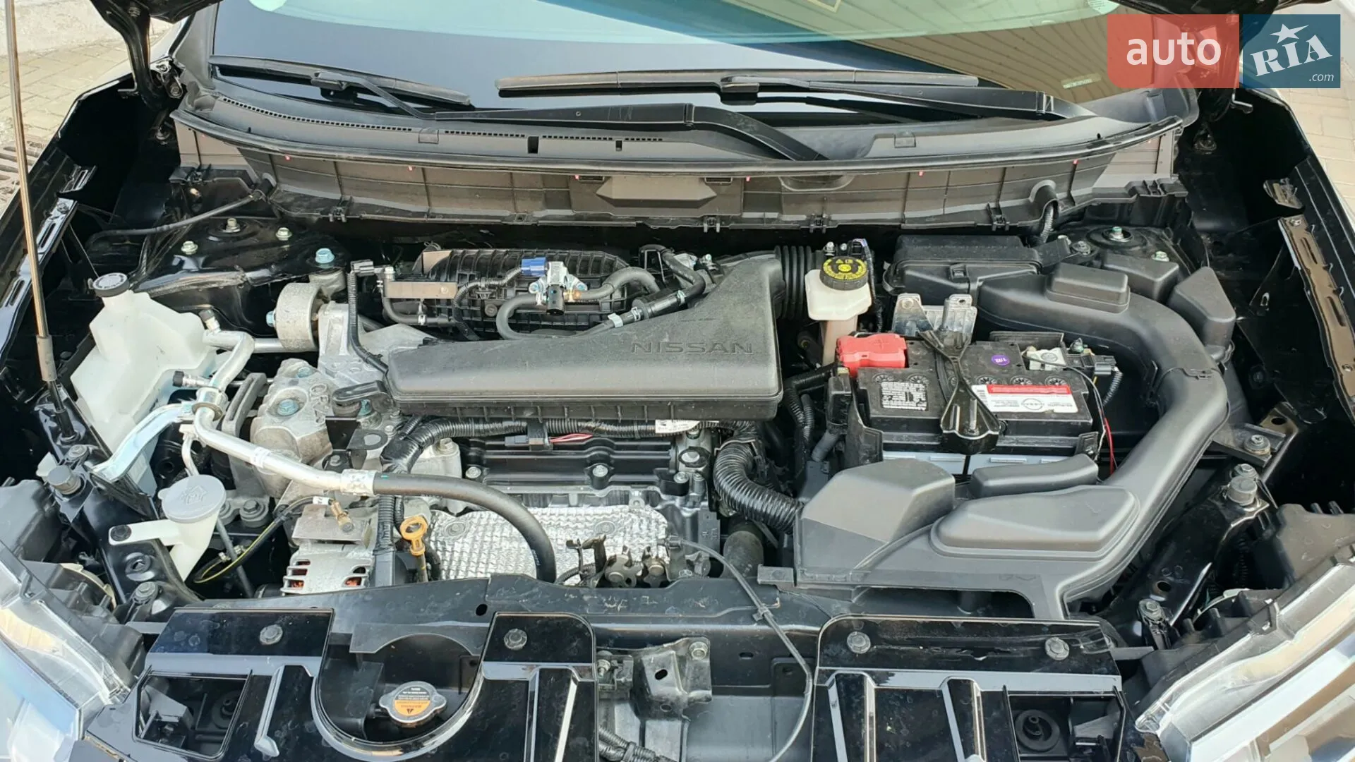 2019 Nissan Rogue - мініатюра 2