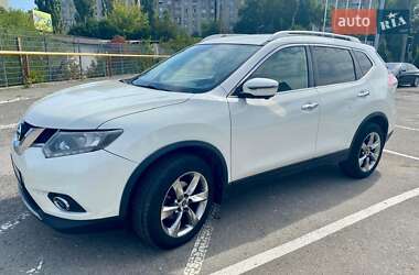 Позашляховик / Кросовер Nissan Rogue 2016 в Івано-Франківську
