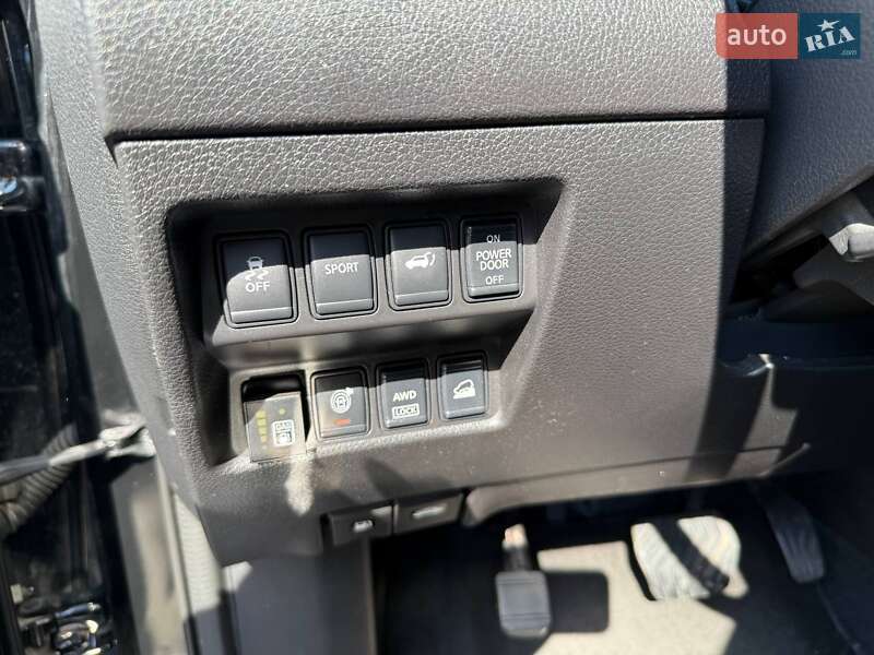 Внедорожник / Кроссовер Nissan Rogue 2014 в Харькове