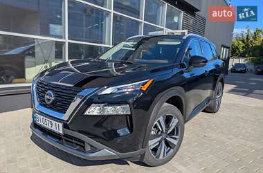Позашляховик / Кросовер Nissan Rogue 2022 в Полтаві