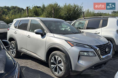 Внедорожник / Кроссовер Nissan Rogue 2023 в Львове