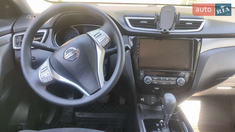 Внедорожник / Кроссовер Nissan Rogue 2015 в Киеве