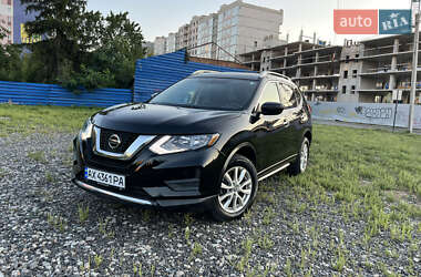 Позашляховик / Кросовер Nissan Rogue 2018 в Харкові