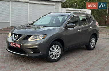 Позашляховик / Кросовер Nissan Rogue 2016 в Лубнах