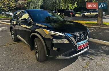 Внедорожник / Кроссовер Nissan Rogue 2021 в Лубнах