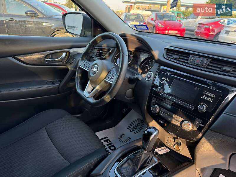 Внедорожник / Кроссовер Nissan Rogue 2017 в Луцке фото 13 Внедорожник / Кроссовер Nissan Rogue 2017 в Луцке