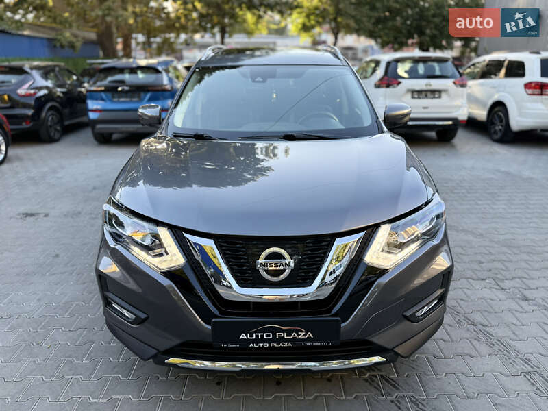 Внедорожник / Кроссовер Nissan Rogue 2017 в Одессе