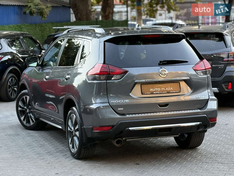 Внедорожник / Кроссовер Nissan Rogue 2017 в Одессе