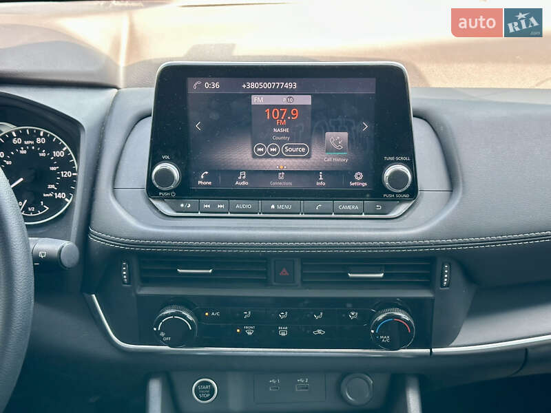 Внедорожник / Кроссовер Nissan Rogue 2021 в Киеве