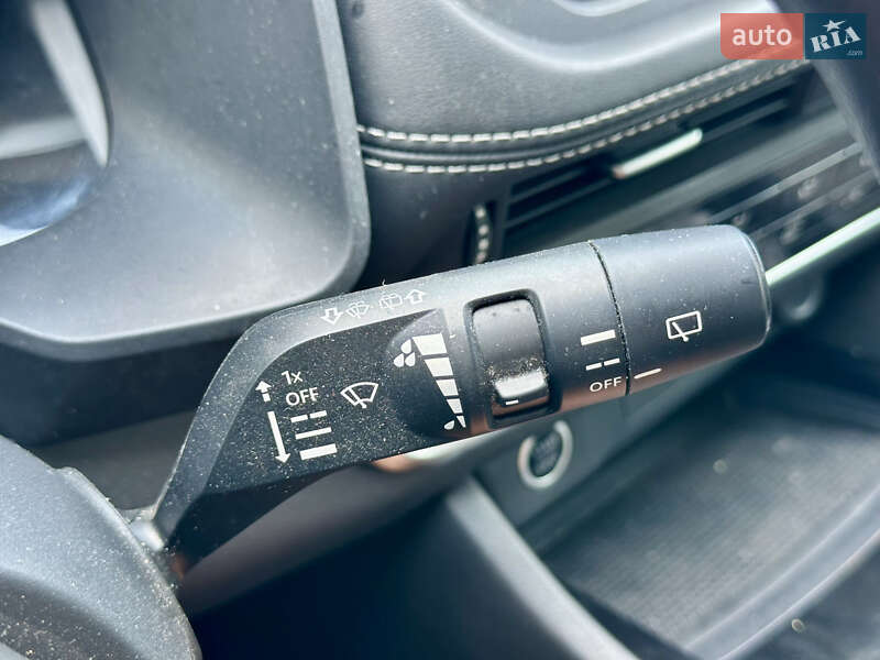 Внедорожник / Кроссовер Nissan Rogue 2021 в Киеве