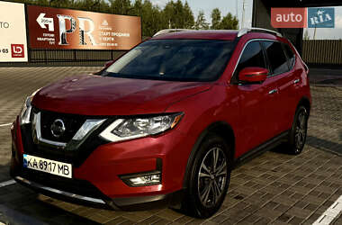 Внедорожник / Кроссовер Nissan Rogue 2016 в Киеве