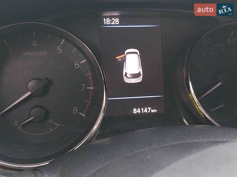 Внедорожник / Кроссовер Nissan Rogue 2018 в Харькове