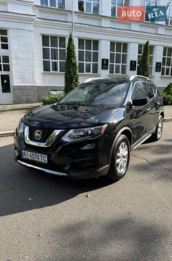 Позашляховик / Кросовер Nissan Rogue 2017 в Білій Церкві