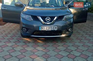 Внедорожник / Кроссовер Nissan Rogue 2014 в Борщеве
