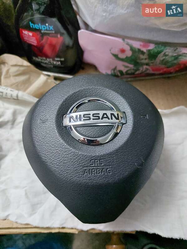 Внедорожник / Кроссовер Nissan Rogue 2018 в Харькове