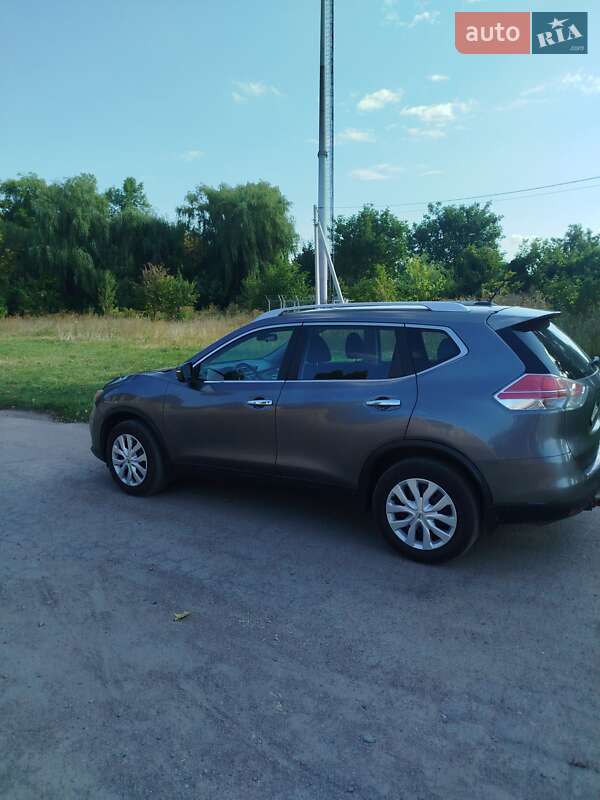 Внедорожник / Кроссовер Nissan Rogue 2015 в Нежине