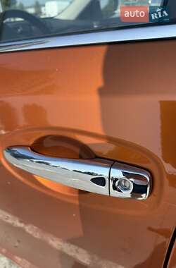 Позашляховик / Кросовер Nissan Rogue 2019 в 