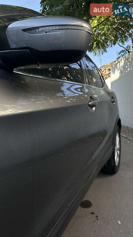 Позашляховик / Кросовер Nissan Rogue 2019 в Одесі