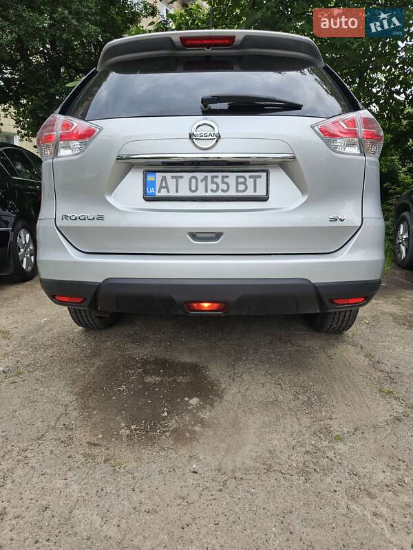Внедорожник / Кроссовер Nissan Rogue 2016 в Коломые