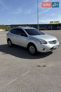 Внедорожник / Кроссовер Nissan Rogue 2014 в 