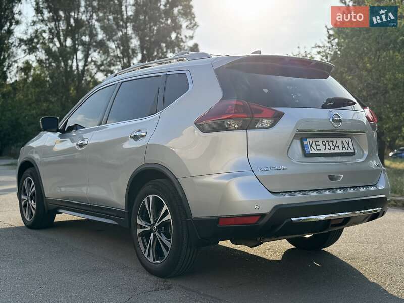 Внедорожник / Кроссовер Nissan Rogue 2019 в Днепре