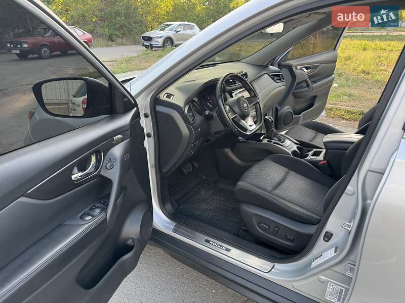 Внедорожник / Кроссовер Nissan Rogue 2019 в Днепре