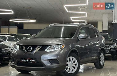 Внедорожник / Кроссовер Nissan Rogue 2016 в Николаеве