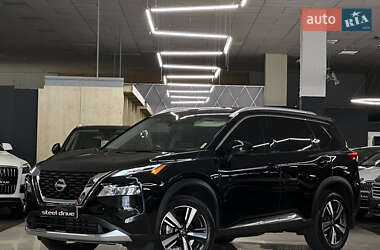 Внедорожник / Кроссовер Nissan Rogue 2023 в Николаеве