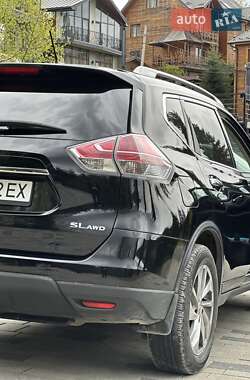 Позашляховик / Кросовер Nissan Rogue 2014 в 