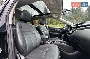 Позашляховик / Кросовер Nissan Rogue 2014 в 