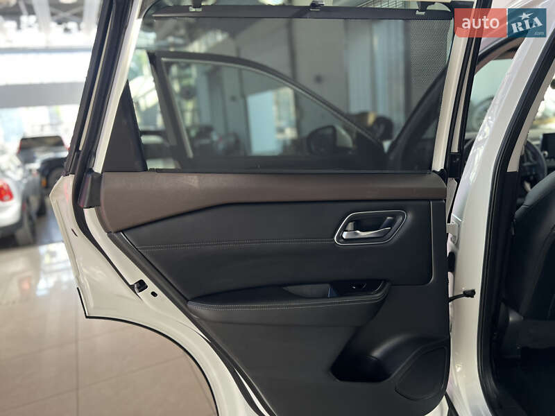 Внедорожник / Кроссовер Nissan Rogue 2021 в Одессе