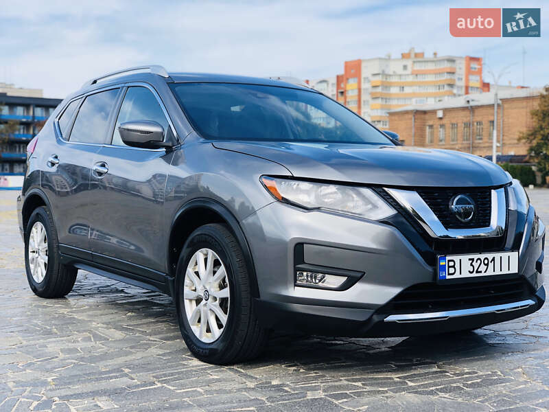 Внедорожник / Кроссовер Nissan Rogue 2019 в Кременчуге