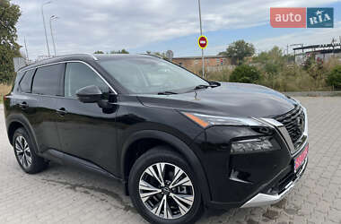 Внедорожник / Кроссовер Nissan Rogue 2021 в Виннице