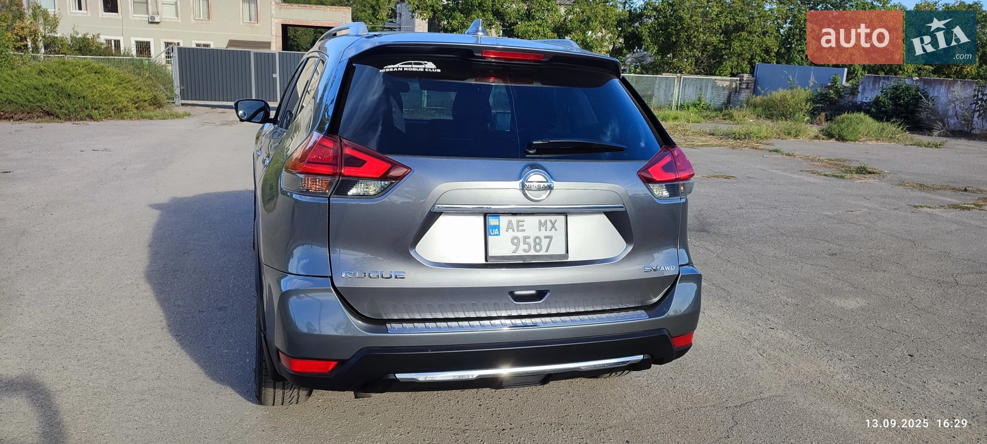 2017 Nissan Rogue - мініатюра 5