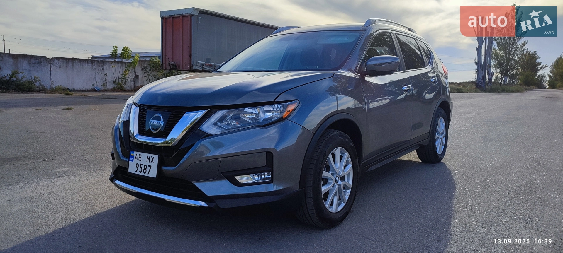 2017 Nissan Rogue - мініатюра 15