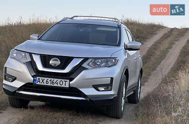 Позашляховик / Кросовер Nissan Rogue 2020 в Харкові