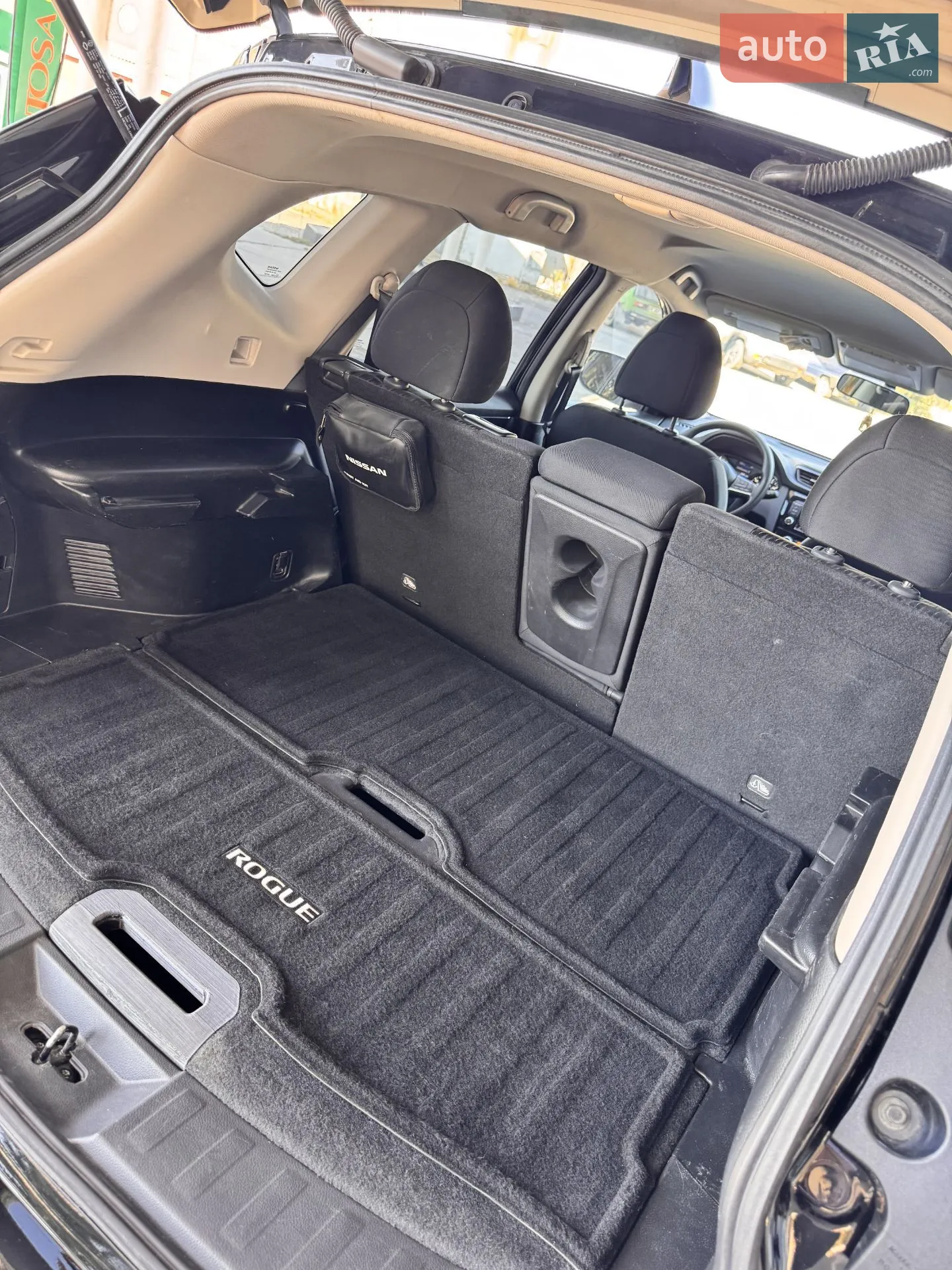 2018 Nissan Rogue - мініатюра 16