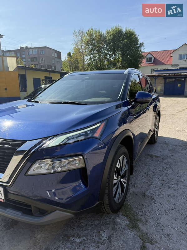 Позашляховик / Кросовер Nissan Rogue 2020 в Чернігові